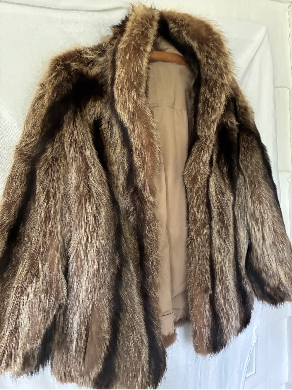 Beautiful Custom Raccoon Fur Driving Coat, Full Pelts Small Excellent Condition